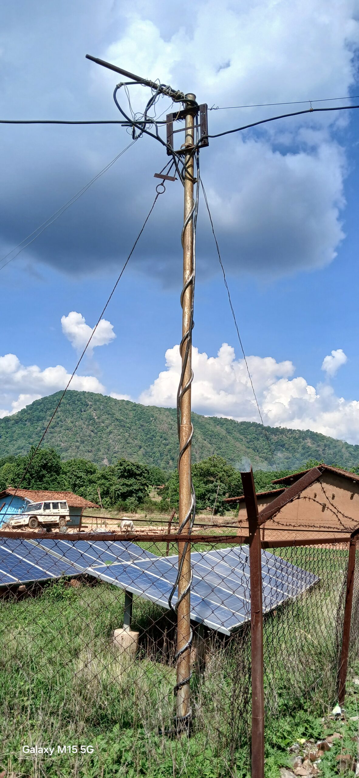 बलरामपुर जिले के इस गांव में आज भी एक टेलीविजन नहीं जाने वजह क्या है..